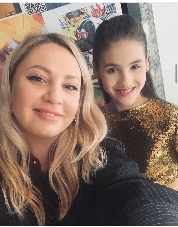 Ana-Maria Margeanu si Ava
