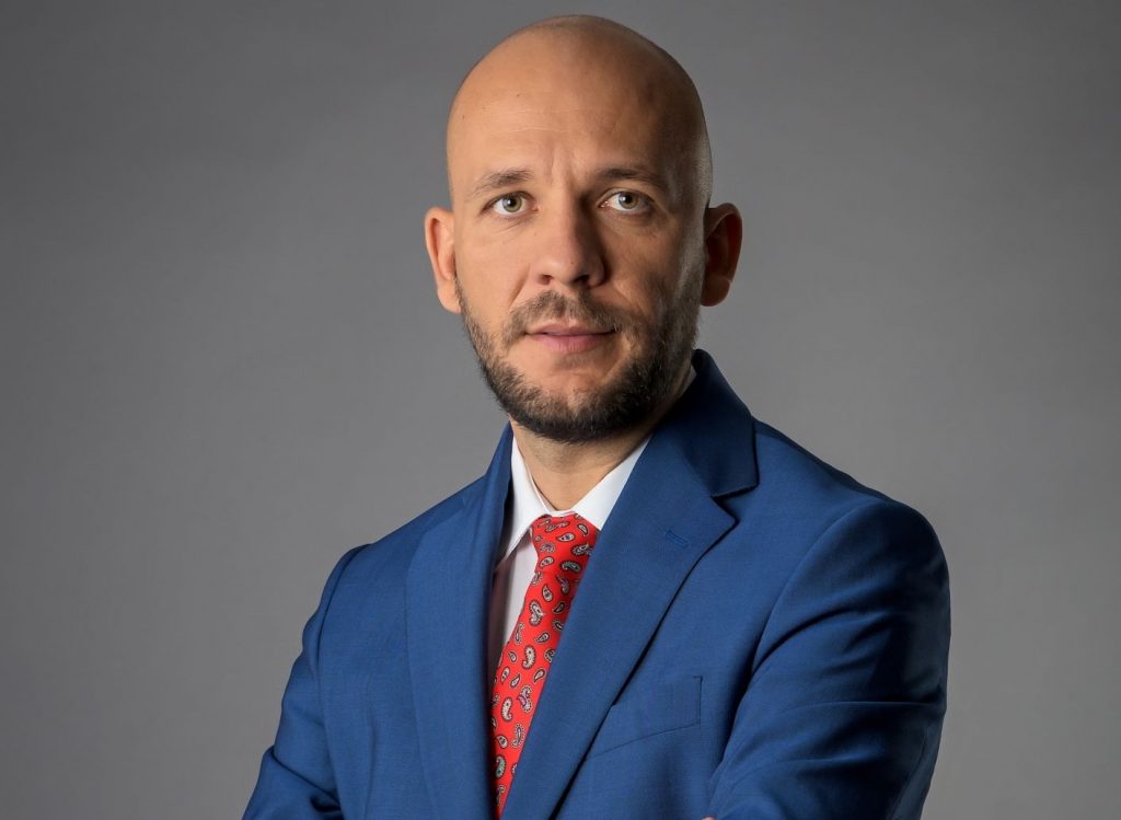 :tefan Ogreja